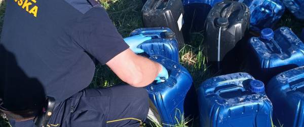 Niebezpieczne odpady odkryte w Kielcach – szybka reakcja służb!